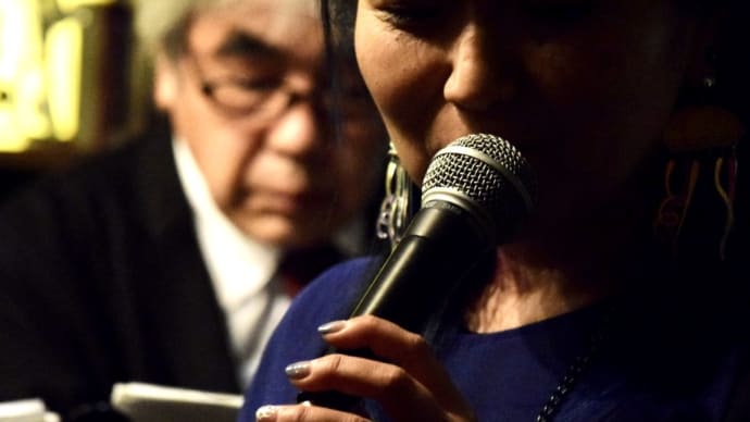 色彩豊かに