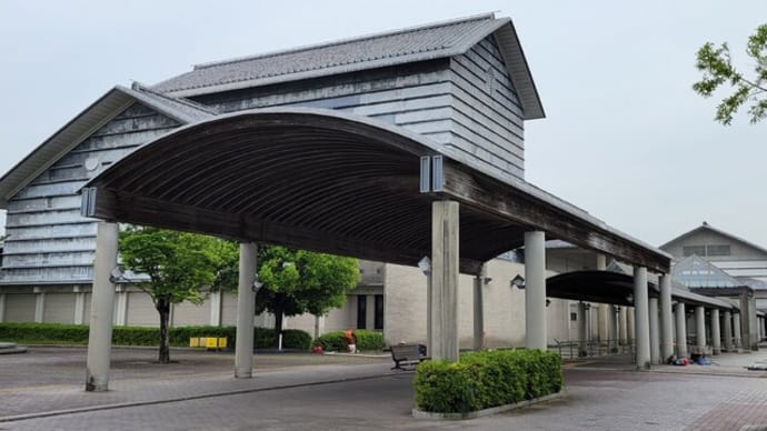 久し振りの高知県立美術館