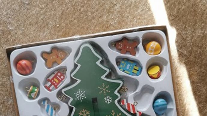 スリーコインズ（3coins）でクリスマスっぽい準備