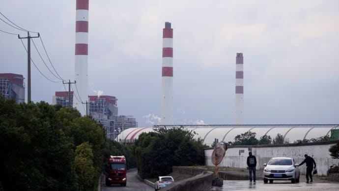 化石燃料は依然重要、全面廃止「非現実的」=中国の気候変動特使