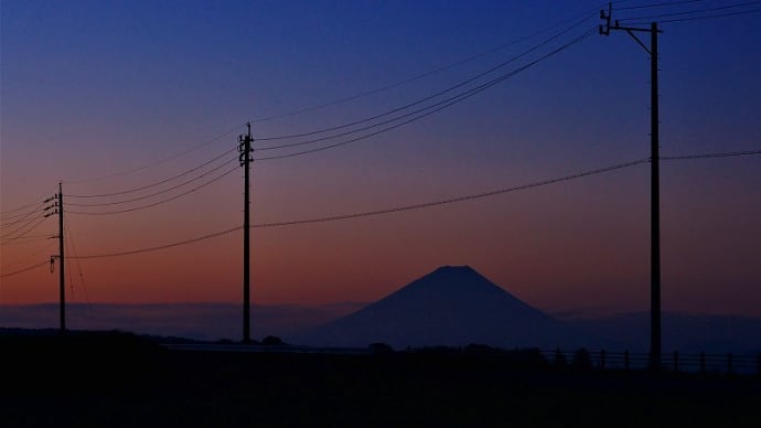 と、ある朝の富士山