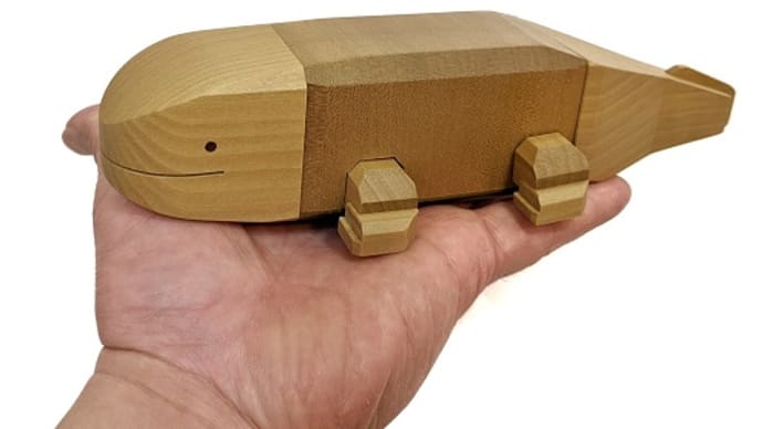 新作のからくり箱 Koro と イクチオステガ 入荷のお知らせ