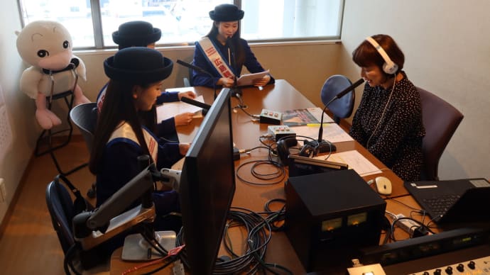 FMちゅーピー「広島すまいるパフェ」に出演しました!
