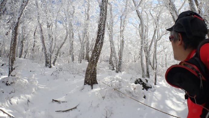 １９日.降雪翌日、一人で韓国岳へ