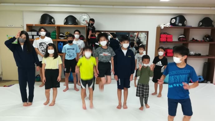 (木)キッズ格闘技クラス18:30~