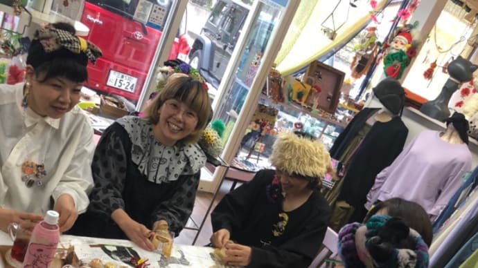 サンタリース。