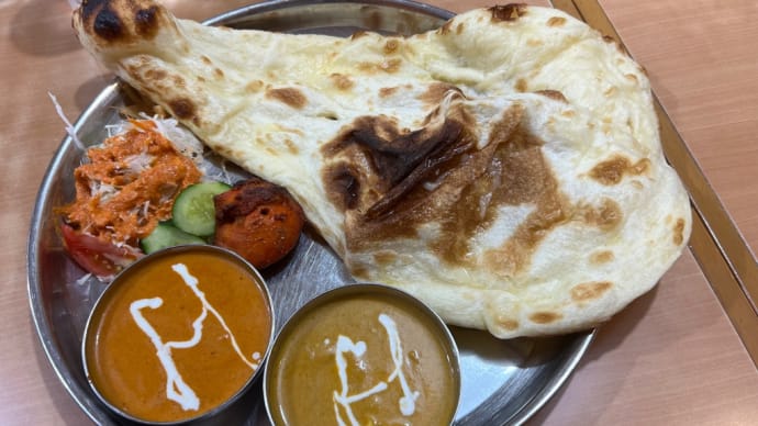 インド料理タンドールへ ディナーで行く 帰り際に「ナマステ~」と手を合わせてご挨拶
