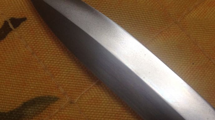 鋼の素顔を見せる方法 〜研ぎ〜