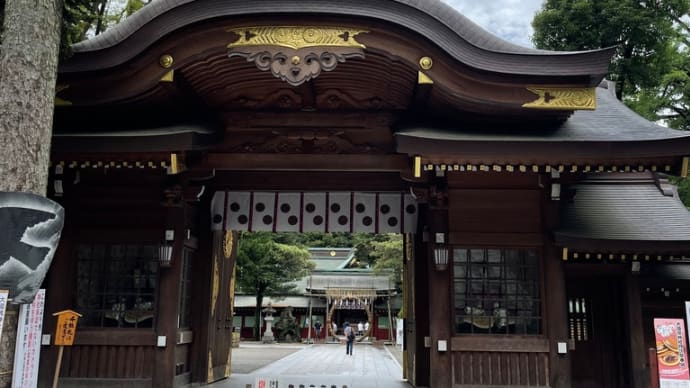 朝の散歩と大国魂神社で幸せポロリン❗️