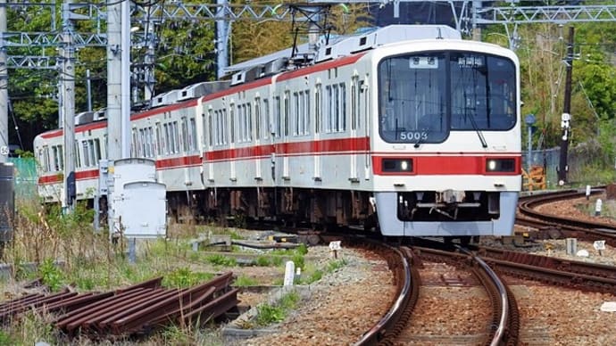 神戸電鉄5000系HAPPY TRAIN他、2000系