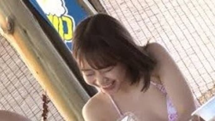 廣田さんがビアガーデンで飲酒後、水着の女の子と(/∀\*)