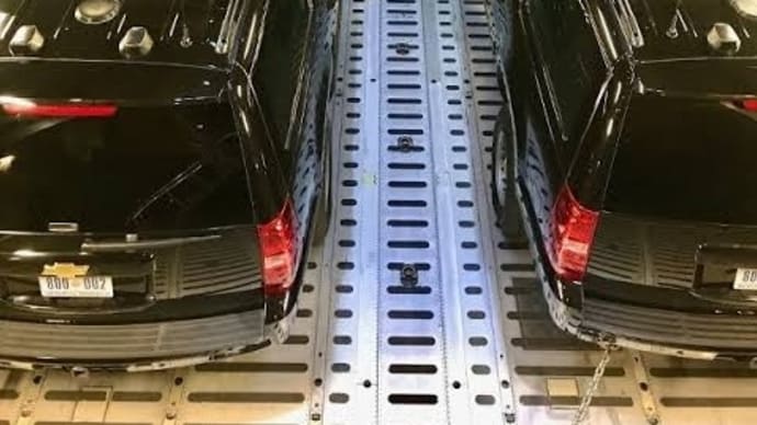 アメリカのシークレットサービスがGMの「コルベット」など10台導入、あえてキャデラックをMT搭載車なんだよ!