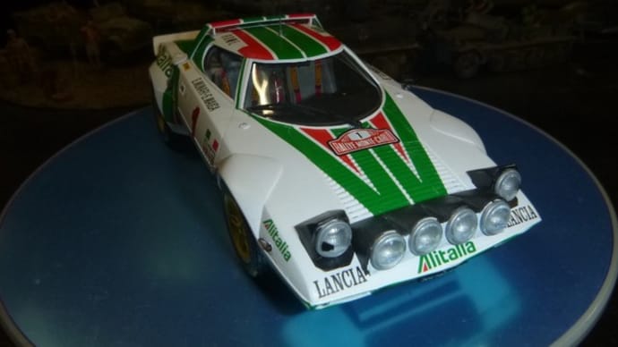 完成:ハセガワ 1/24 ランチァ ストラトス 1977 モンテカルロラリー ウィナー プラモデル CR32