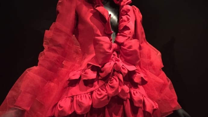 musée yves saint laurent paris