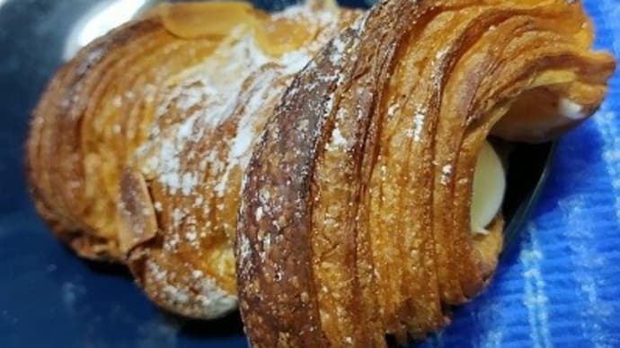 【08/04おやつ】自家製生クリームクローネ、見つけた時に買わないと・・・なんだね:D