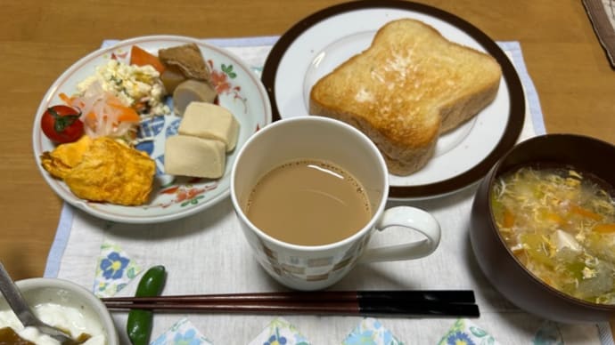 朝食と練習