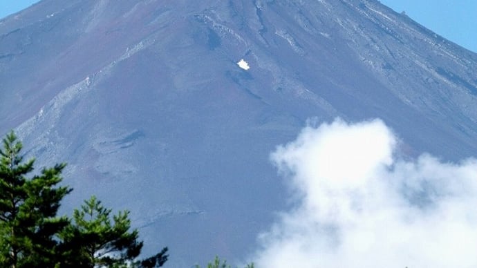 夏の霊峰・富士山①・・・四合目・・・奥庭の風景