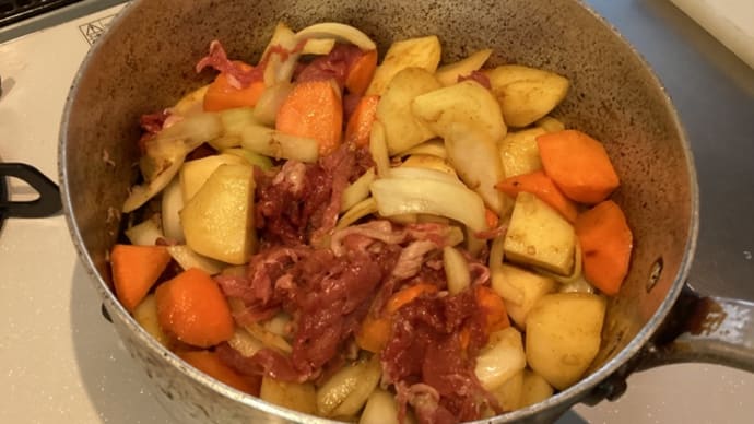 カミさん自画自賛カレー(^_^)a