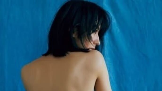 櫻坂46土生瑞穂、美しすぎるバックショット解禁「頭のてっぺんから爪先まで意識した」