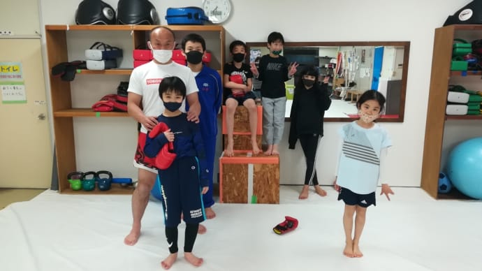 (木)キッズ格闘技18:30~