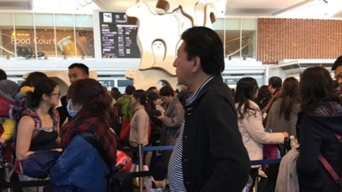 香港へ