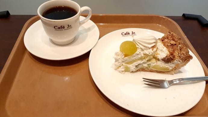 札幌でカフェタイム(26) イタリアントマト Cafe Jr. の「ごろごろメロンパイ」