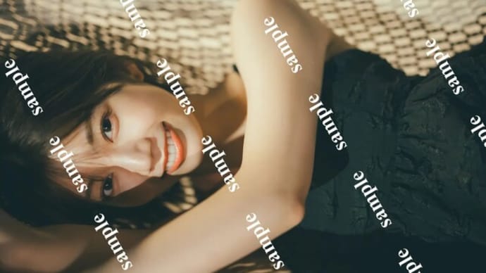 日向坂46高本彩花、ヘルシービキニ姿披露 全12種の書店限定特典解禁<僕の記憶の中で>