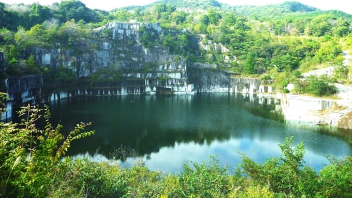 謎の石切山脈と笠間栗モンブランー秋の笠間散歩
