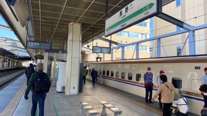 改札内・在来線ホーム上にある貴重な長野駅の立ち食いソバ屋