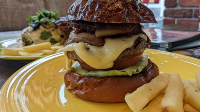 ハンバーガー屋さんたちとハンバーガー屋さんへ