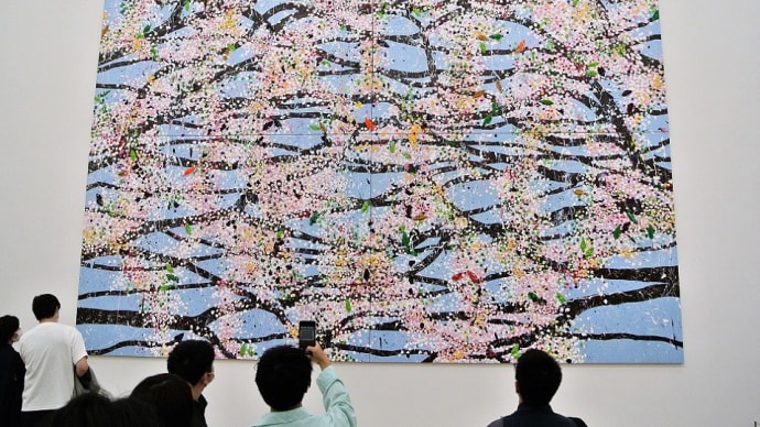 国立新美術館で『ダミアン・ハースト 桜』見ました