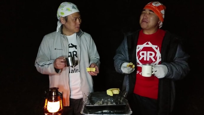 アウトドア バウムクーヘン 炭火 簡単 美味い 牛乳 ホットミルク