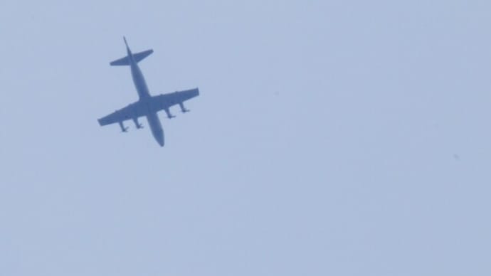 海上自衛隊P3Cが飛んだ