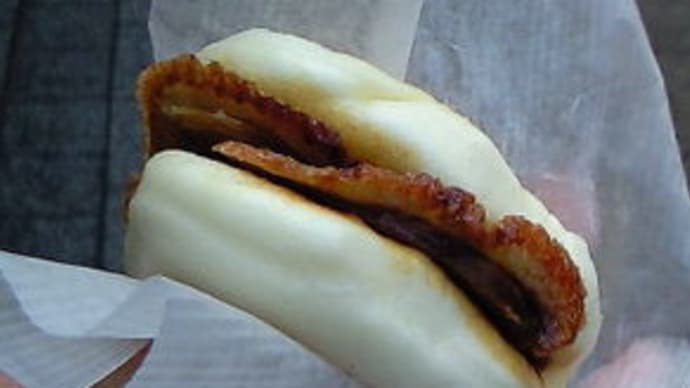 神戸で北京ダックバーガーを食う