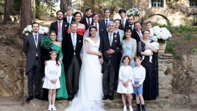 アレクサンドラ公女、結婚式家族集合写真