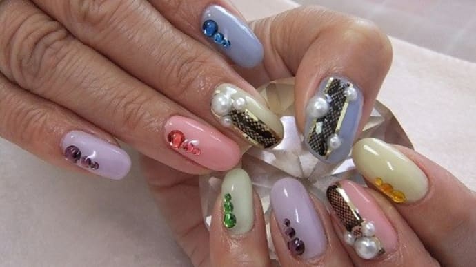 大小パール&うねうねネイル