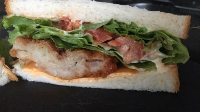 家で朝ごはん