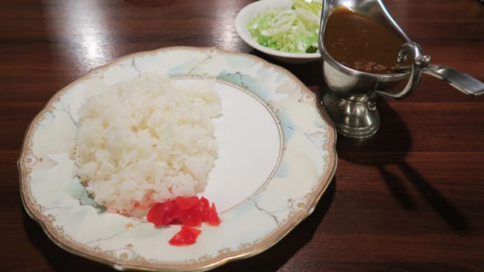 BISTRO LAVIERES(ビストロ・ラヴィエール)@福山市「ビーフカレーランチ」