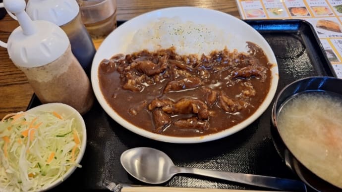食堂 わ楽「和牛すじビーフシチューライス」(成田市)