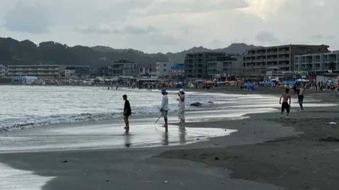 雷で遊泳禁止