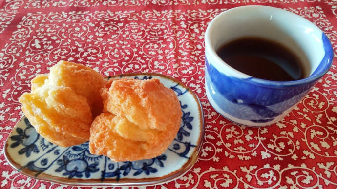 ちょっと遅めの朝ご飯