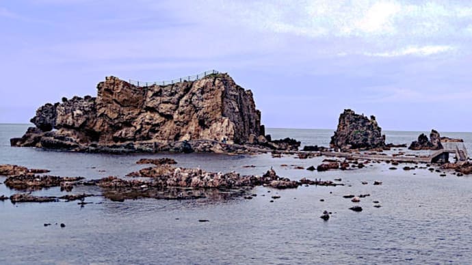 深浦大岩 と千畳敷海岸 へ