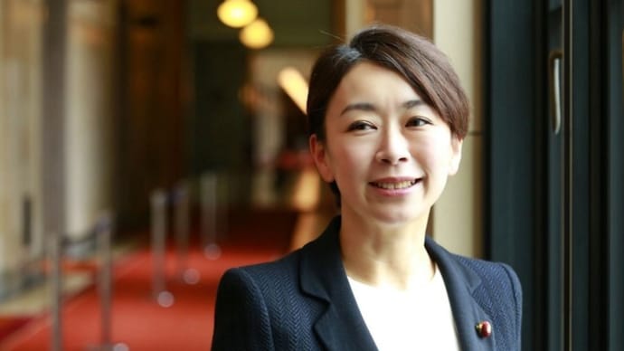 緊急事態宣言に一人立ち向かう山尾氏