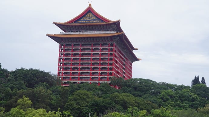 台湾家族旅行(その12)台北(西門、士林、松山機場、飛行場にて)