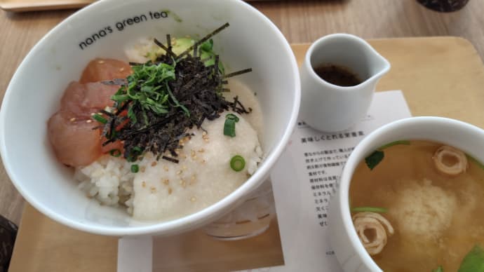 娘たちそれぞれと、週末ランチ♫