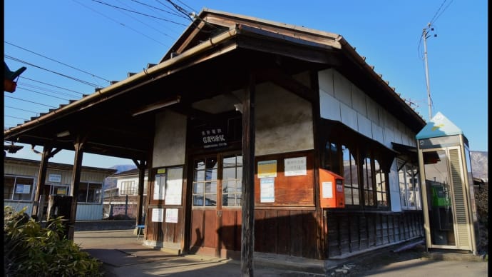 老鯨の、窓辺に茜差す頃に。