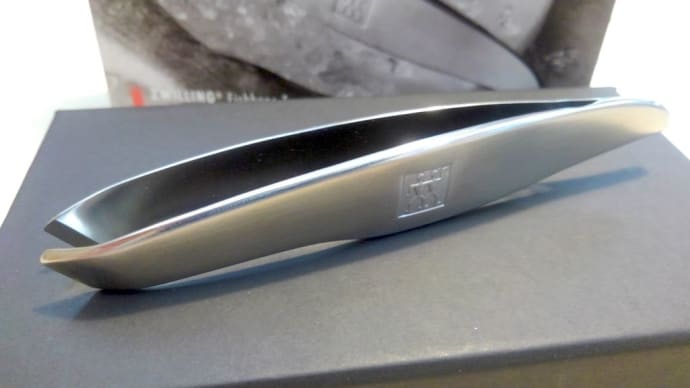 【感】ZWILLING Fishbone Tweezer (ツヴィリングの骨抜き)