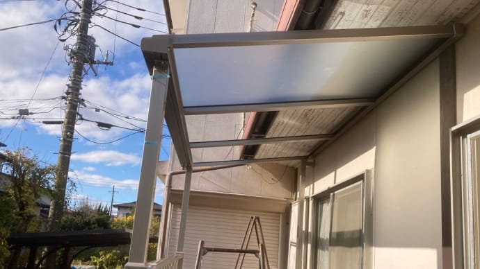 冬のエクステリア施工とタイル補修作業
