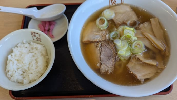 プール&温泉でほどよい疲れ