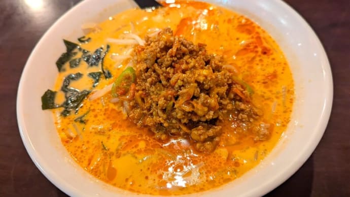 福龍飯店@都賀(桜木) 中毒性強めの超しょっぱ辛い「激辛担々麺」✖鮏川部門長考案の「麻婆飯」!